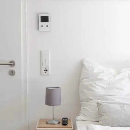 Spacestays Bunker Sweet Messe Wi-fi Tv 아파트